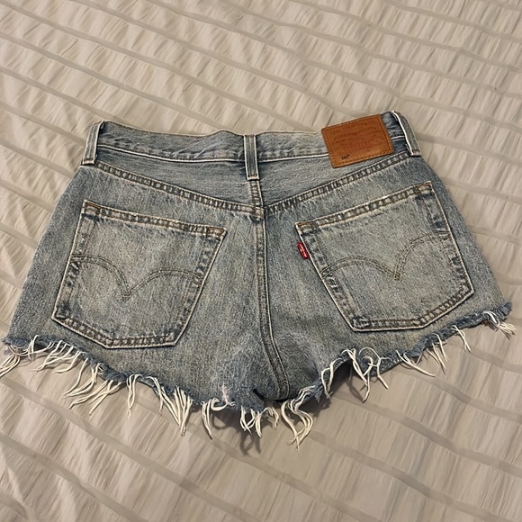 Levi's Pants - NEW levis 501 denim distressed jean shorts button fly size 25